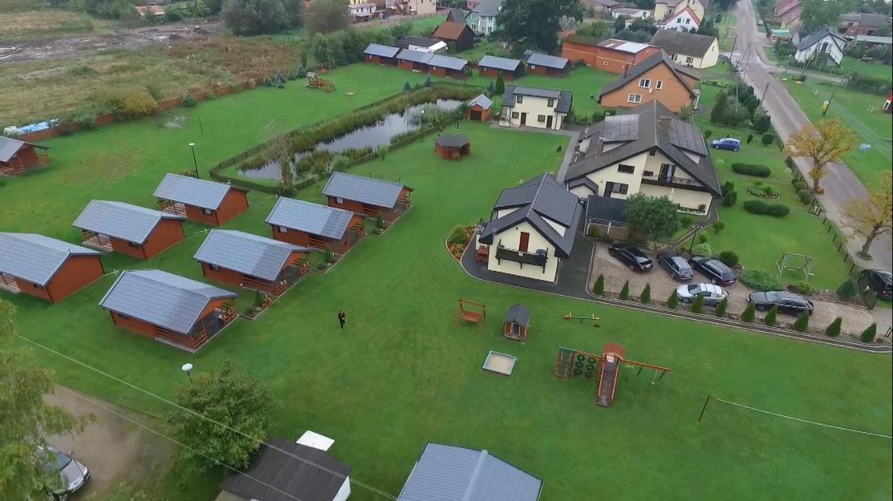 Domki Letniskowe "Dorcia" Łeba Exteriör bild